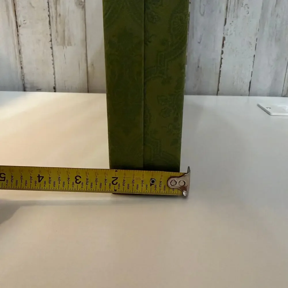 Gucci Gift Box Storage Box Green Embossed 16 x 12 x 2 Authentic Packaging